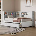 Divano letto singolo in legno con mensole portaoggetti e letto estraibile
